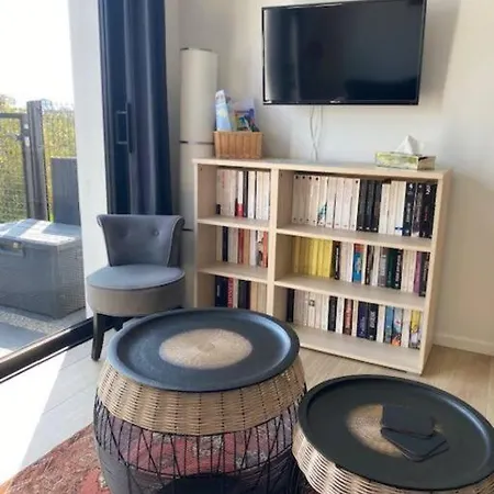 Rarissime Avec Piscine A Vannes, A 5 Minutes Du Centre *